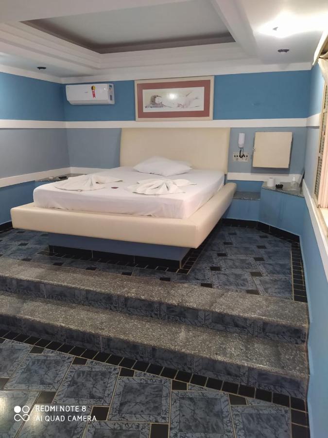 Bhaus Motel Marília エクステリア 写真